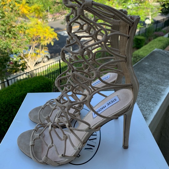 Steve Madden Mayfair Heel in Blush - Picture 3 of 11